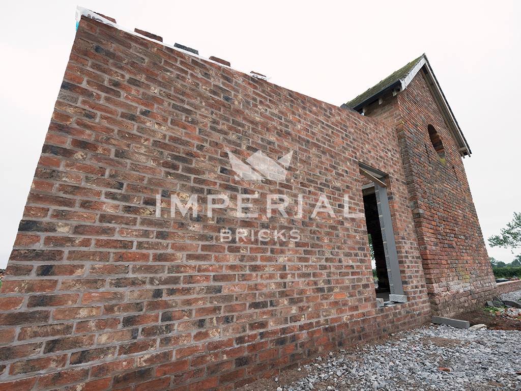 Olde Reclamation Clamp handmade bricks by Imperial Bricks were used on this barn extension